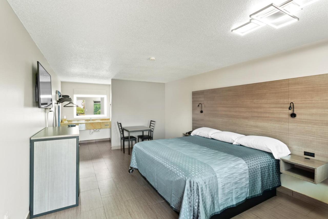Siesta Inn 麦卡伦 外观 照片