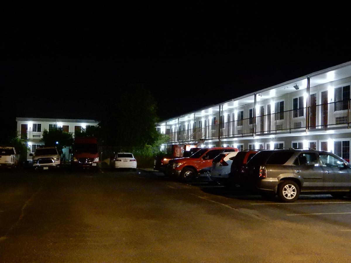 Siesta Inn 麦卡伦 外观 照片